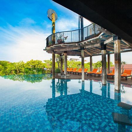 Sun Island Hotel & Spa Legian Экстерьер фото